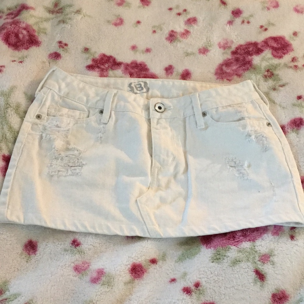 Bullhead (brand) size 3
